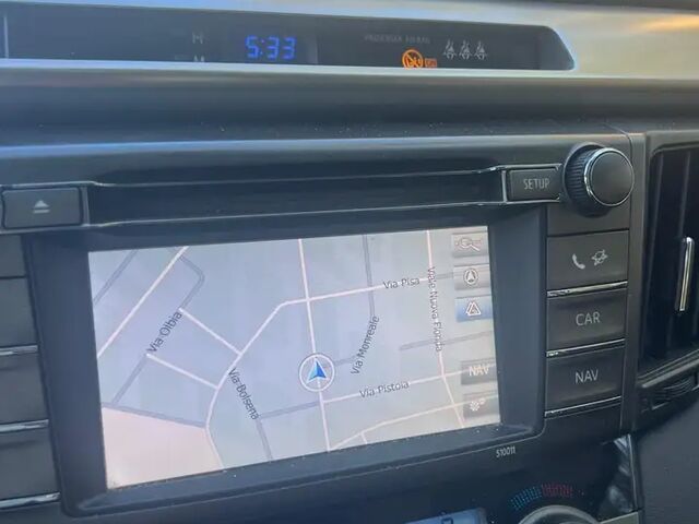 Тойота РАВ 4 2015 в Европе на Automoto.ua Тойота РАВ 4, объемом двигателя 2.23 л и пробегом 180 тыс. км за 12679 $, фото 6 на Automoto.ua