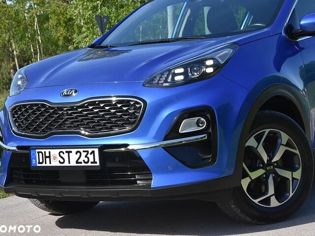 Киа Sportage, объемом двигателя 1.59 л и пробегом 75 тыс. км за 18510 $, фото 2 на Automoto.ua