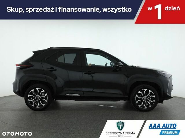 Тойота Yaris Cross, объемом двигателя 1.49 л и пробегом 13 тыс. км за 25162 $, фото 6 на Automoto.ua