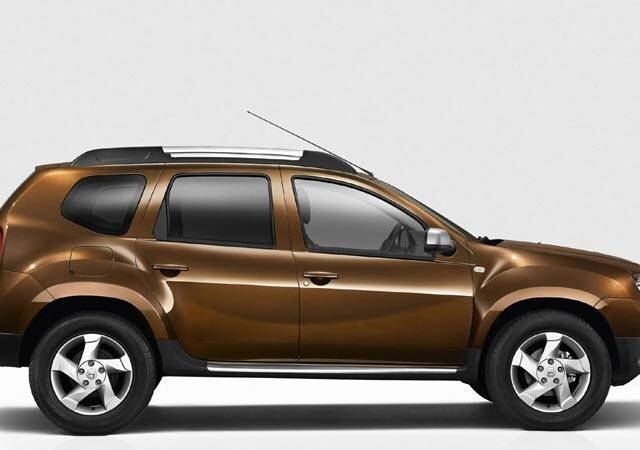 Рено Дастер, Внедорожник / Кроссовер 2012 - н.в. 2.0 i 16V AT (135 Hp)