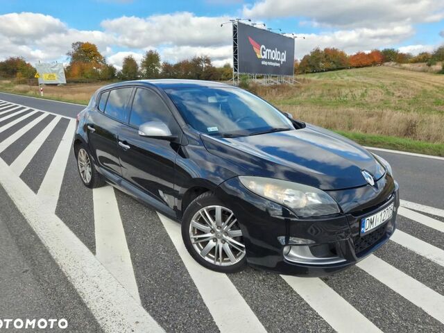 Рено Меган 2010 у Європі на Automoto.ua Чорний Рено Меган, об'ємом двигуна 1 л та пробігом 296 тис. км за 3269 $, фото 2 на Automoto.ua