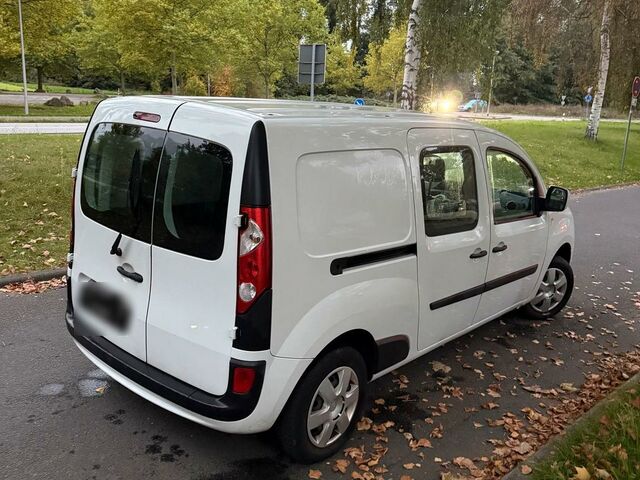 Рено Kangoo E-TECH 2012 в Европе на Automoto.ua Рено Kangoo E-TECH, объемом двигателя 0 л и пробегом 77 тыс. км за 2900 $, фото 4 на Automoto.ua