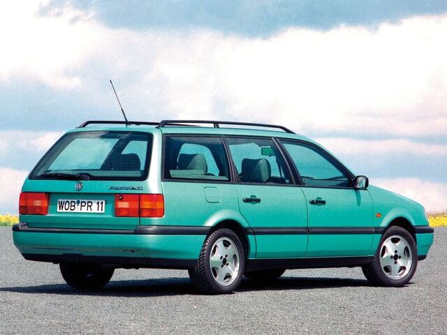 Фольксваген Пассат (все), Универсал 1993 - 1996 Variant (B3, B4) 2.0 i 16V MT (136 Hp)