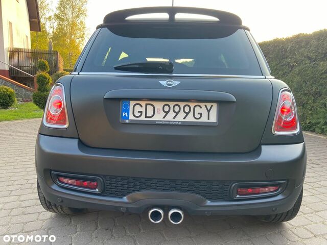 Міні Cooper S, об'ємом двигуна 1.6 л та пробігом 56 тис. км за 8402 $, фото 5 на Automoto.ua