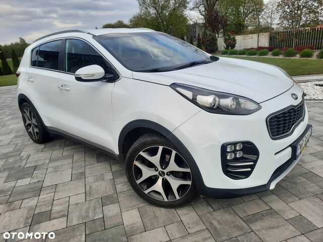 Киа Sportage, объемом двигателя 1.59 л и пробегом 130 тыс. км за 15724 $, фото 2 на Automoto.ua