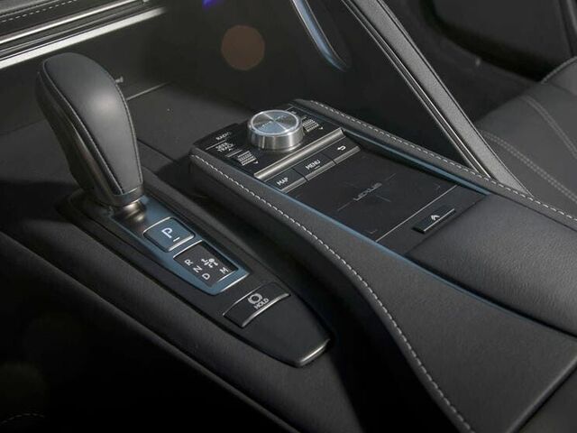 Тест-драйв оновленого Lexus LC 2023 з фотографіями та відео