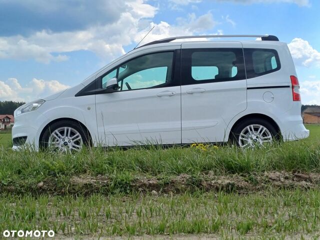 Форд Tourneo Courier, объемом двигателя 1.5 л и пробегом 294 тыс. км за 5940 $, фото 5 на Automoto.ua