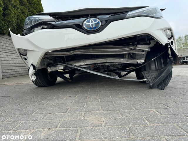 Тойота C-HR, объемом двигателя 1.8 л и пробегом 34 тыс. км за 9503 $, фото 8 на Automoto.ua