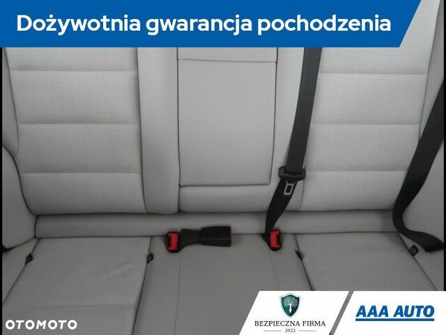 Мерседес Ц-Класс 2008 в Европе на Automoto.ua Черный Мерседес Ц-Класс, объемом двигателя 1 л и пробегом 212 тыс. км за 6538 $, фото 10 на Automoto.ua