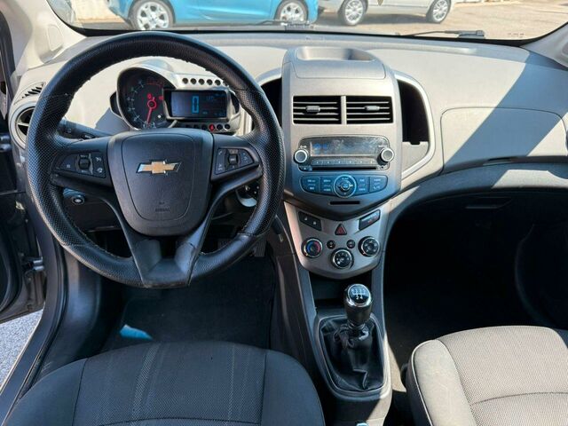 Шевроле Авео 2012 в Европе на Automoto.ua Серый Шевроле Авео, объемом двигателя 1.23 л и пробегом 186 тыс. км за 2999 $, фото 6 на Automoto.ua