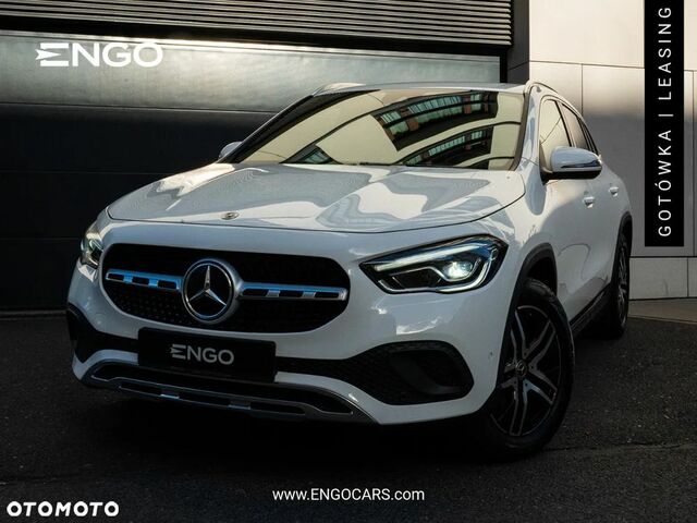 Мерседес ГЛА-Клас 2020 у Європі на Automoto.ua Білий Мерседес ГЛА-Клас, об'ємом двигуна 1 л та пробігом 83 тис. км за 31211 $, фото 1 на Automoto.ua
