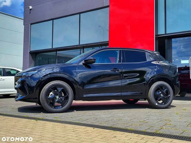 Альфа Ромео Джуниор 2025 в Европе на Automoto.ua Черный Альфа Ромео Джуниор, объемом двигателя 1 л и пробегом 390 тыс. км за 30194 $, фото 4 на Automoto.ua