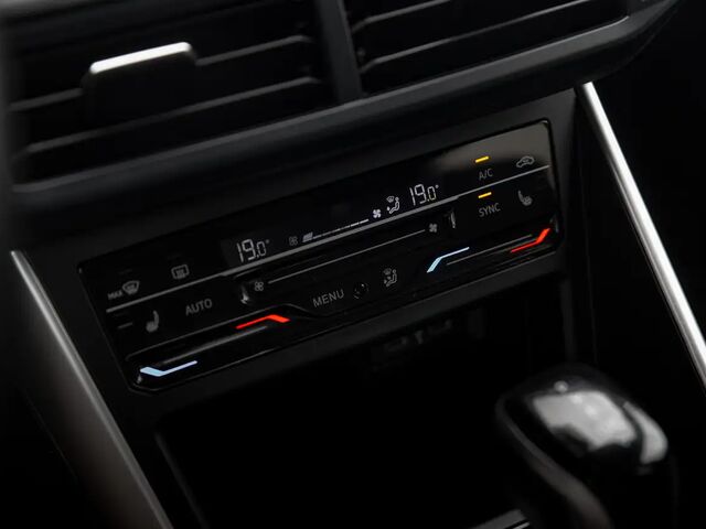 Фольксваген Поло 2024 в Европе на Automoto.ua Черный Фольксваген Поло, объемом двигателя 1 л и пробегом 43 тыс. км за 24915 $, фото 7 на Automoto.ua