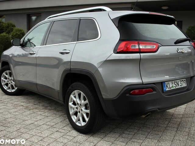 Джип Cherokee, об'ємом двигуна 1.99 л та пробігом 119 тис. км за 10778 $, фото 3 на Automoto.ua