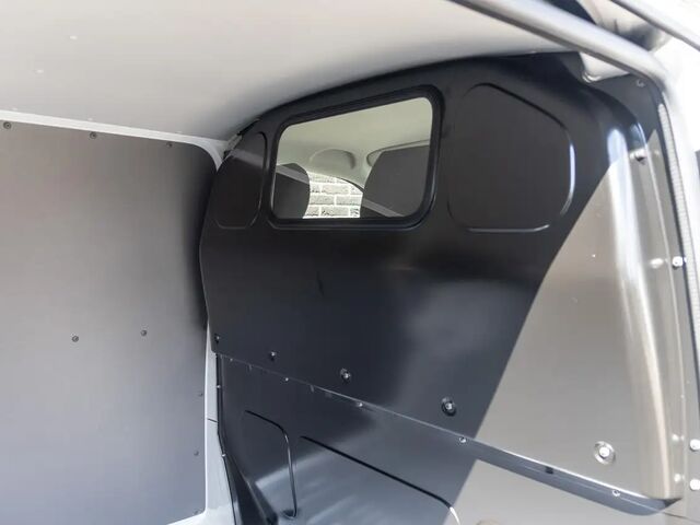 Фольксваген T6.1 Transporter 2024 в Европе на Automoto.ua Белый Фольксваген T6.1 Transporter, объемом двигателя 1.97 л и пробегом 14 тыс. км за 35574 $, фото 13 на Automoto.ua