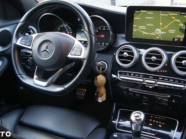 Мерседес Ц-Клас 2014 у Європі на Automoto.ua Чорний Мерседес Ц-Клас, об'ємом двигуна 1 л та пробігом 193 тис. км за 18160 $, фото 14 на Automoto.ua