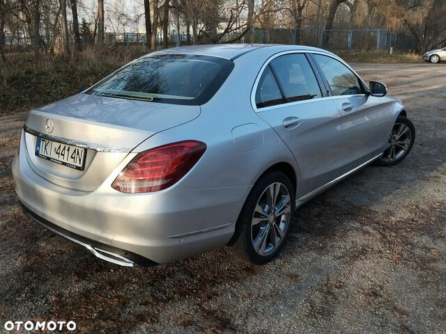 Мерседес Ц-Класс 2014 в Европе на Automoto.ua Серый Мерседес Ц-Класс, объемом двигателя 1 л и пробегом 245 тыс. км за 57500 $, фото 9 на Automoto.ua