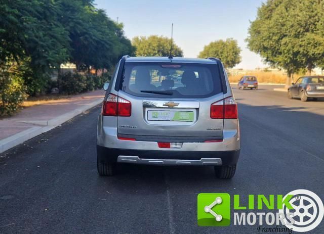 Шевроле Орландо 2012 в Европе на Automoto.ua Серый Шевроле Орландо, объемом двигателя 2 л и пробегом 201 тыс. км за 5787 $, фото 5 на Automoto.ua