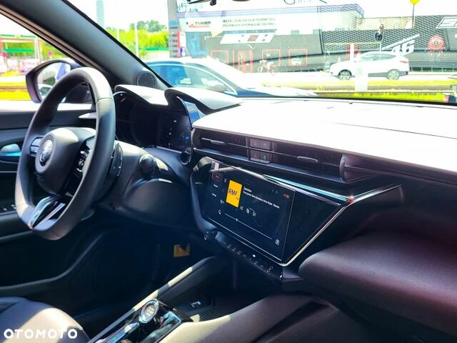 Альфа Ромео Джуниор 2025 в Европе на Automoto.ua Черный Альфа Ромео Джуниор, объемом двигателя 1 л и пробегом 390 тыс. км за 30194 $, фото 22 на Automoto.ua