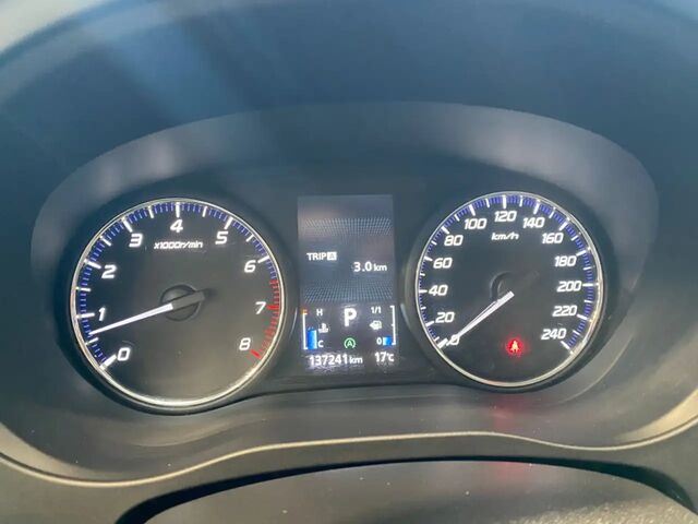 Міцубісі Аутлендер 2018 у Європі на Automoto.ua Червоний Міцубісі Аутлендер, об'ємом двигуна 2 л та пробігом 137 тис. км за 15104 $, фото 7 на Automoto.ua
