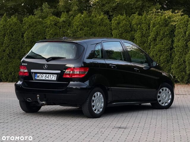 Мерседес Б-класс 2007 в Европе на Automoto.ua Черный Мерседес Б-класс, объемом двигателя 1 л и пробегом 284 тыс. км за 3124 $, фото 11 на Automoto.ua