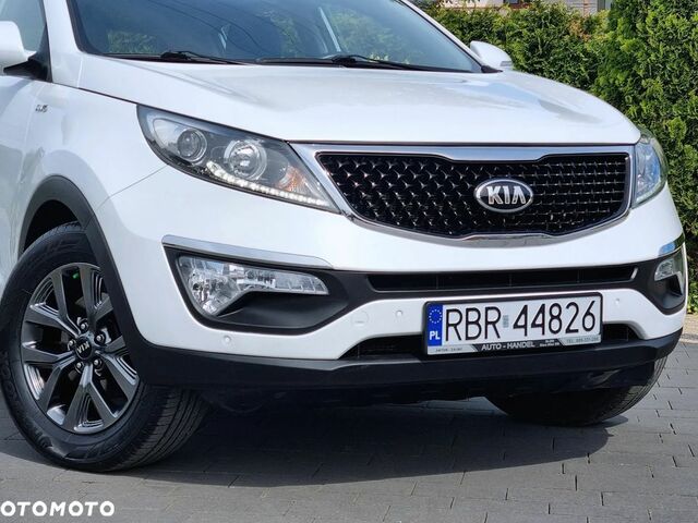 Кіа Sportage, об'ємом двигуна 2 л та пробігом 150 тис. км за 12937 $, фото 30 на Automoto.ua