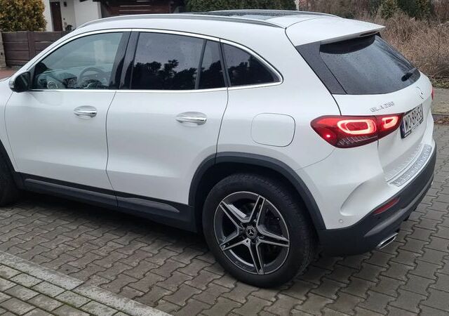 Мерседес ГЛА-Клас 2021 у Європі на Automoto.ua Білий Мерседес ГЛА-Клас, об'ємом двигуна 1 л та пробігом 41 тис. км за 32664 $, фото 21 на Automoto.ua