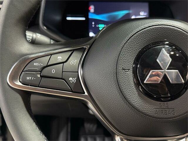 Мицубиси Кольт 2025 в Европе на Automoto.ua Черный Мицубиси Кольт, объемом двигателя 1 л и пробегом 0 тыс. км за 22675 $, фото 10 на Automoto.ua