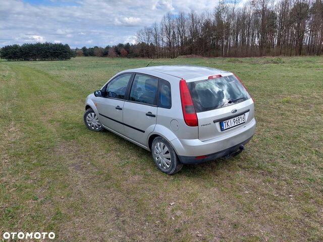 Форд Фієста, об'ємом двигуна 1.24 л та пробігом 211 тис. км за 1447 $, фото 14 на Automoto.ua