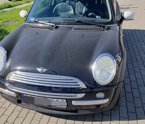 Міні Cooper, об'ємом двигуна 1.6 л та пробігом 250 тис. км за 2786 $, фото 1 на Automoto.ua