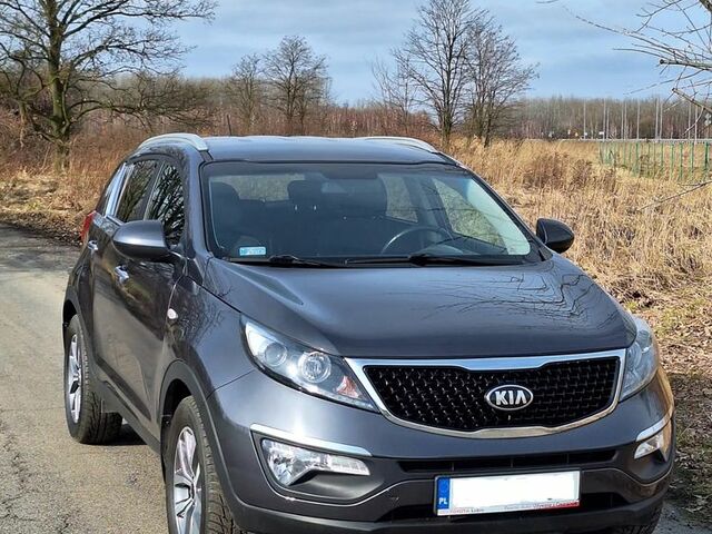 Киа Sportage, объемом двигателя 1.59 л и пробегом 73 тыс. км за 11879 $, фото 1 на Automoto.ua