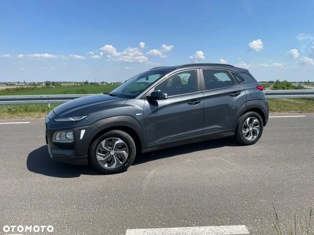 Хендай Kona, объемом двигателя 1.6 л и пробегом 27 тыс. км за 20086 $, фото 7 на Automoto.ua