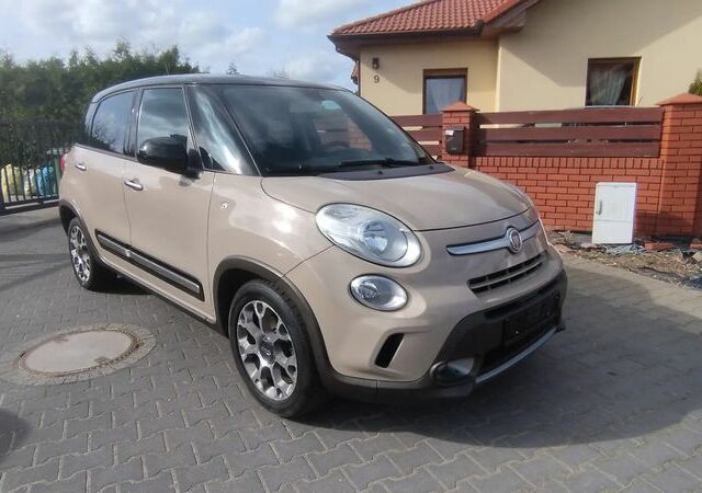 Фиат 500L, объемом двигателя 1.37 л и пробегом 172 тыс. км за 7084 $, фото 1 на Automoto.ua