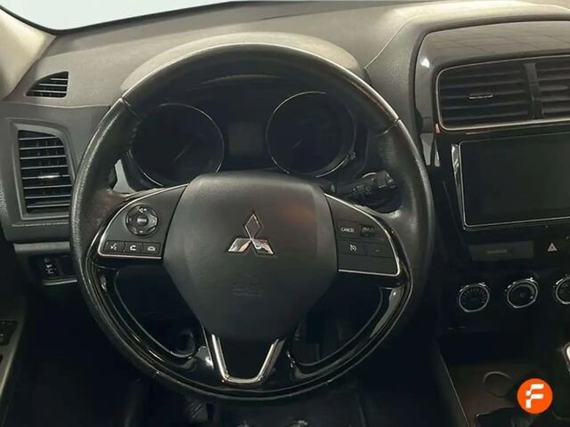 Мицубиси АСХ 2018 в Европе на Automoto.ua Коричневый Мицубиси АСХ, объемом двигателя 1.59 л и пробегом 110 тыс. км за 14542 $, фото 11 на Automoto.ua
