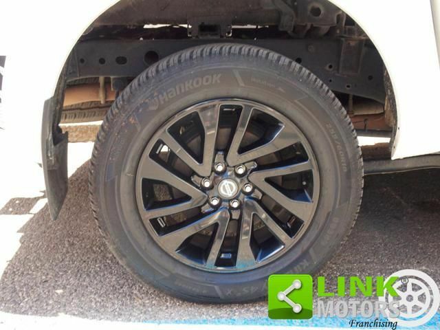 Ніссан Навара 2019 у Європі на Automoto.ua Білий Ніссан Навара, об'ємом двигуна 2.3 л та пробігом 109 тис. км за 32922 $, фото 6 на Automoto.ua