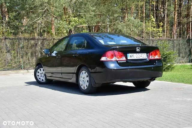 Хонда Цивик, объемом двигателя 1.8 л и пробегом 86 тыс. км за 4536 $, фото 4 на Automoto.ua