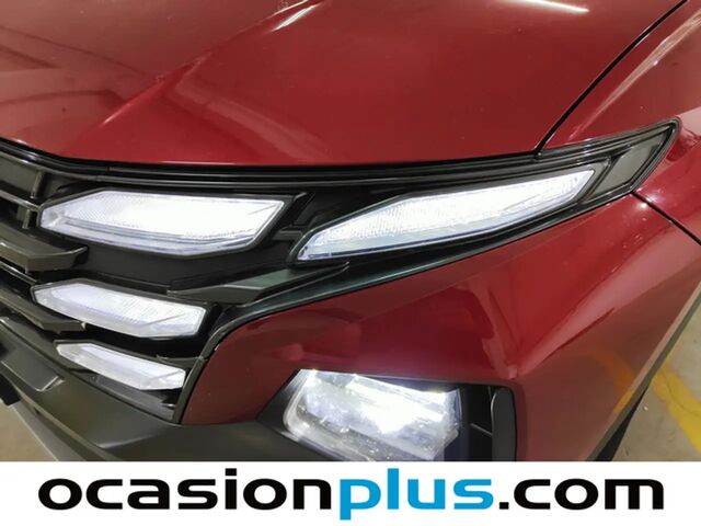 Хендай Туксон 2024 в Европе на Automoto.ua Красный Хендай Туксон, объемом двигателя 1.6 л и пробегом 35 тыс. км за 32790 $, фото 14 на Automoto.ua