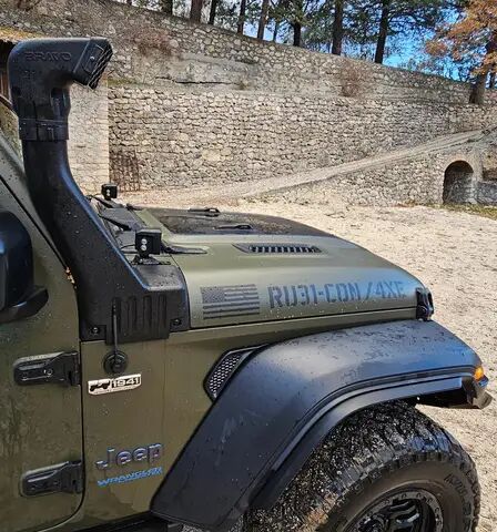 Джип Вранглер 2021 в Европе на Automoto.ua Белый Джип Вранглер, объемом двигателя 2 л и пробегом 112 тыс. км за 63995 $, фото 11 на Automoto.ua