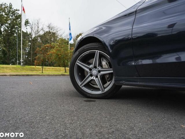 Мерседес Ц-Клас 2016 у Європі на Automoto.ua Синій Мерседес Ц-Клас, об'ємом двигуна 1 л та пробігом 152 тис. км за 19371 $, фото 10 на Automoto.ua
