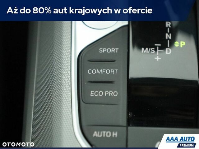 БМВ 3 Серія, об'ємом двигуна 2 л та пробігом 39 тис. км за 26566 $, фото 12 на Automoto.ua