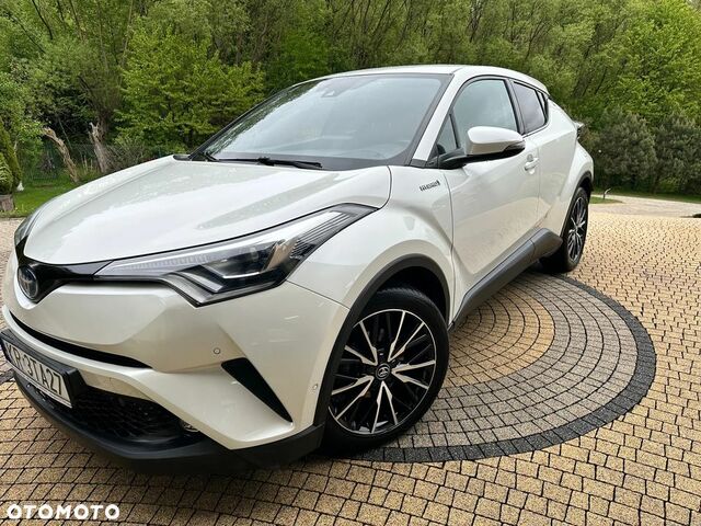 Тойота C-HR, объемом двигателя 1.8 л и пробегом 66 тыс. км за 20518 $, фото 1 на Automoto.ua