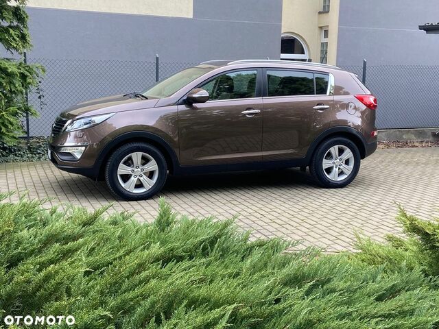 Киа Sportage, объемом двигателя 1.69 л и пробегом 130 тыс. км за 10043 $, фото 1 на Automoto.ua