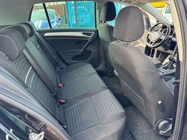 Фольксваген Гольф 2014 у Європі на Automoto.ua Чорний Фольксваген Гольф, об'ємом двигуна 1.2 л та пробігом 180 тис. км за 10522 $, фото 14 на Automoto.ua