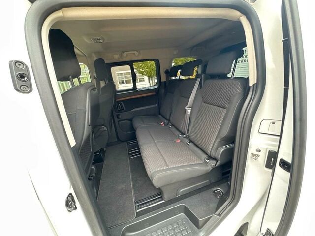 Тойота Proace Verso 2019 в Европе на Automoto.ua Тойота Proace Verso, объемом двигателя 2 л и пробегом 94 тыс. км за 26490 $, фото 6 на Automoto.ua