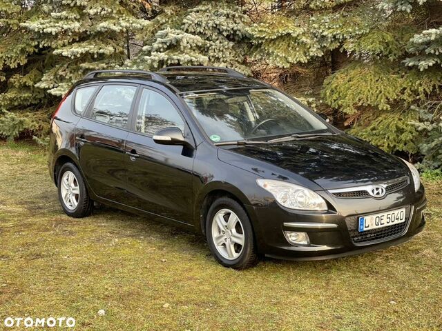 Хендай i30, объемом двигателя 1.59 л и пробегом 193 тыс. км за 4060 $, фото 1 на Automoto.ua