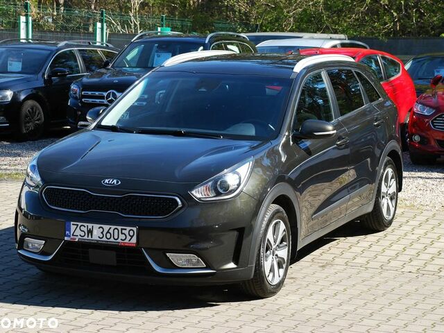 Киа Niro, объемом двигателя 1.58 л и пробегом 182 тыс. км за 12873 $, фото 15 на Automoto.ua