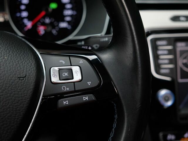 Фольксваген Пассат Вариант 2015 в Европе на Automoto.ua Серебряный Фольксваген Пассат Вариант, объемом двигателя 1.4 л и пробегом 259 тыс. км за 10545 $, фото 27 на Automoto.ua