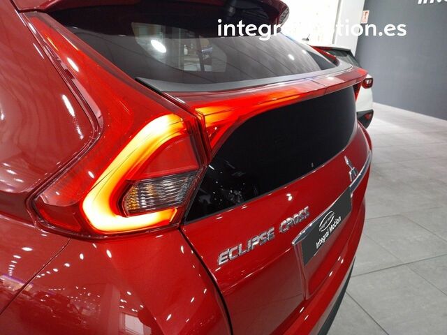 Мицубиси Eclipse Cross 2020 в Европе на Automoto.ua Красный Мицубиси Eclipse Cross, объемом двигателя 1.5 л и пробегом 29 тыс. км за 25795 $, фото 27 на Automoto.ua