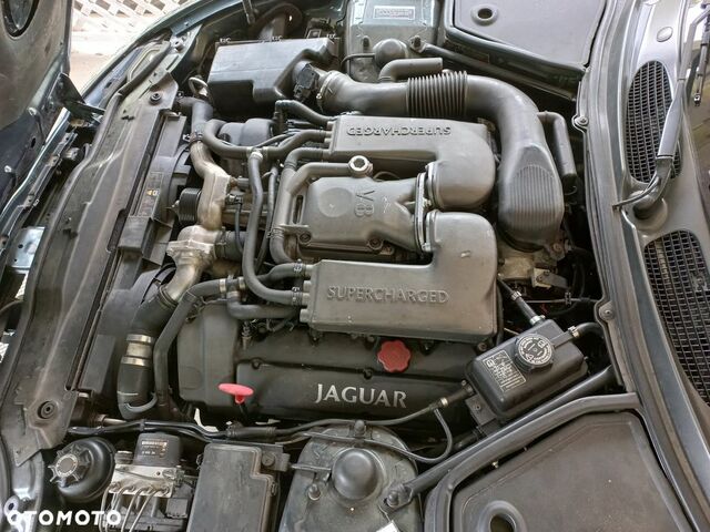 Ягуар ХК, объемом двигателя 4 л и пробегом 70 тыс. км за 16544 $, фото 3 на Automoto.ua