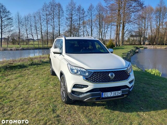 Cанг Йонг Rexton, об'ємом двигуна 2.16 л та пробігом 38 тис. км за 25702 $, фото 1 на Automoto.ua